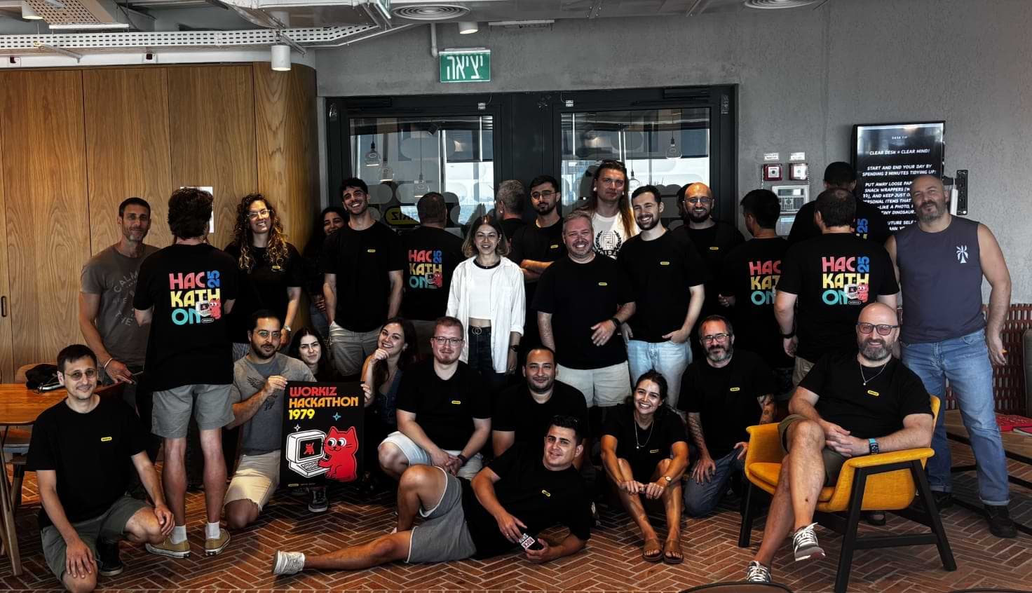 Company Photo 07