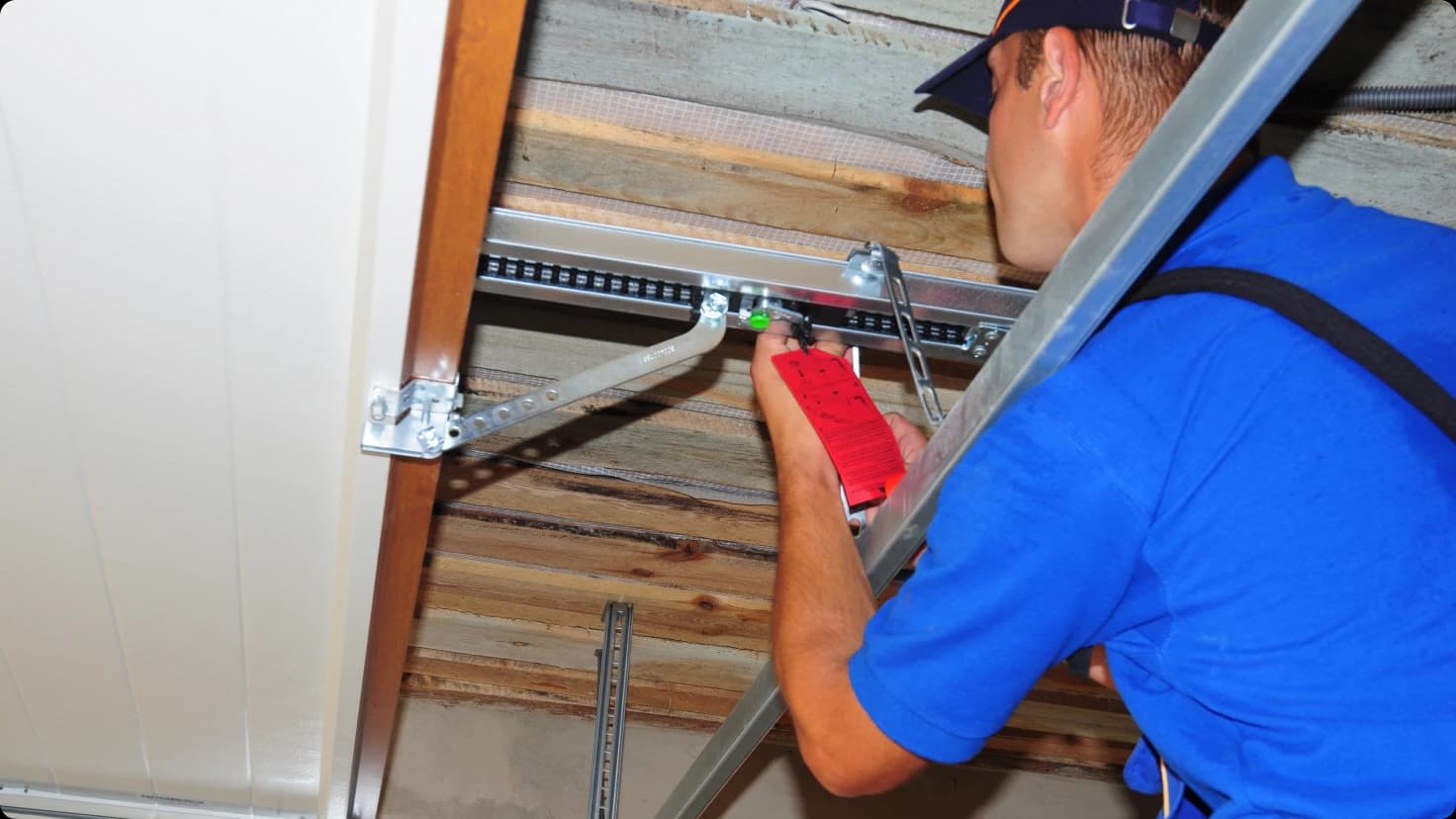 Garage Door Technician
