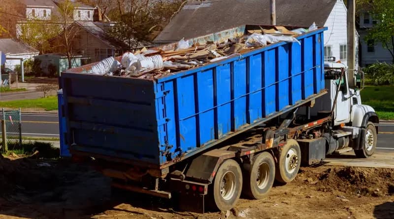 Building a business that lasts with Workiz and NiceJob: The G.I. Junk story