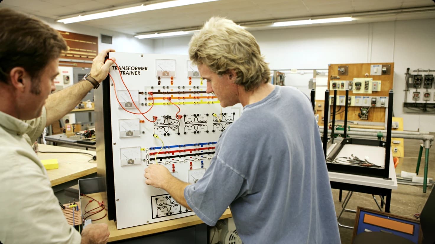 Electrical Styding Photo